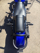Load image into Gallery viewer, Harley Dyna Shock Pegs
