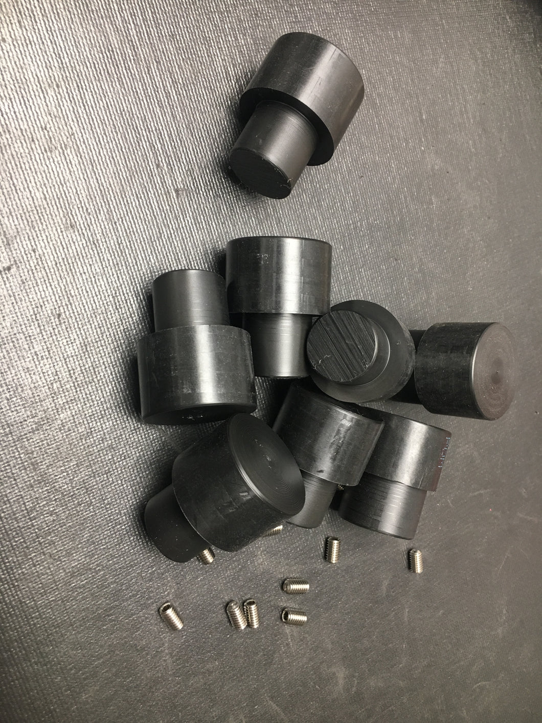 Z125 Axle Peg Pucks