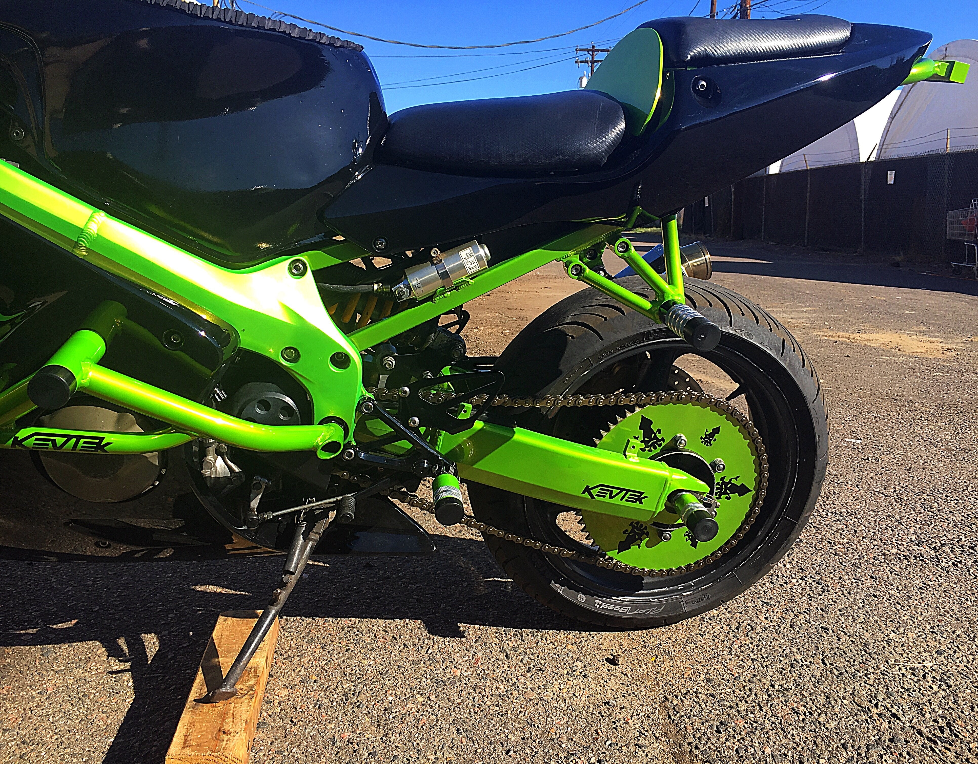 Honda F4i Split Seat Tail Saver (Stomp Plate) – Kevtek Custom Built